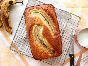 banana-cake-featured